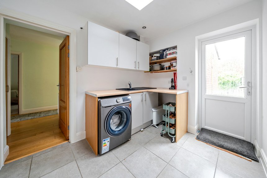 sold farthing green lane london 49010 - Gibbs Gillespie