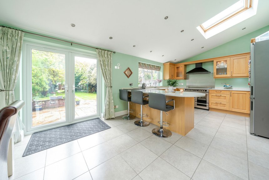 sold farthing green lane london 49010 - Gibbs Gillespie