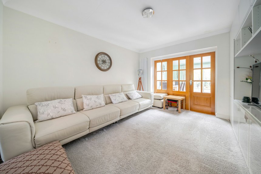 sold farthing green lane london 49010 - Gibbs Gillespie