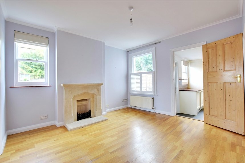 let ebury road london 49165 - Gibbs Gillespie