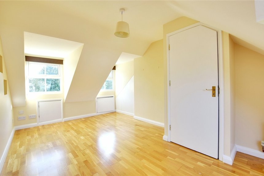 let ebury road london 49165 - Gibbs Gillespie