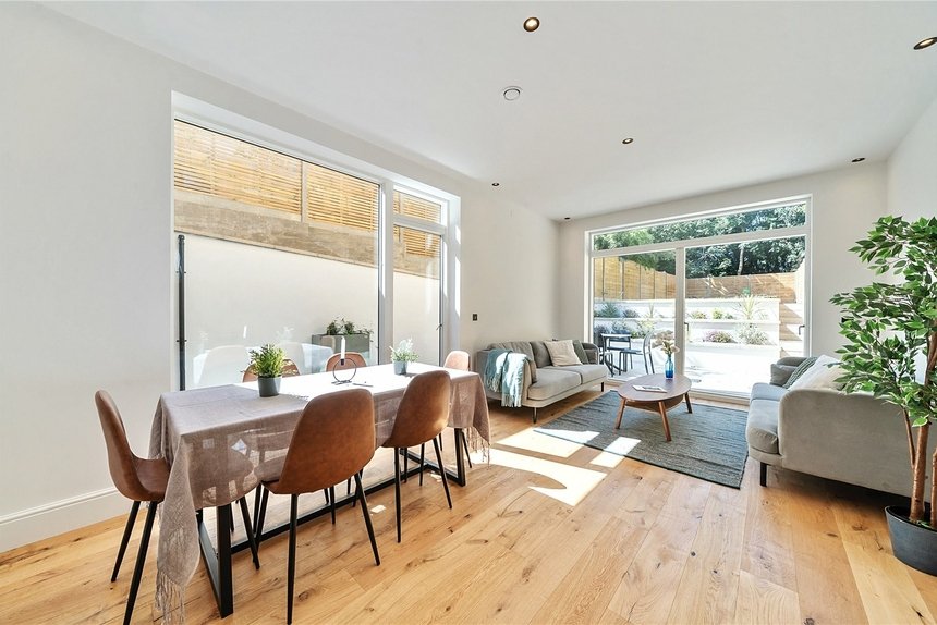 for sale rosemont road london 49302 - Gibbs Gillespie