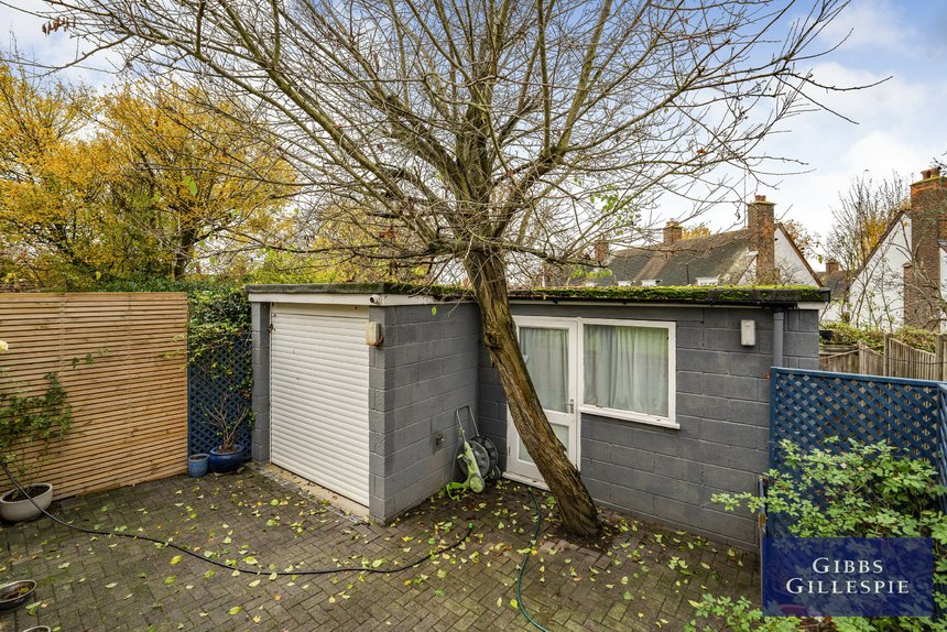 let agreed ainsdale road london 49387 - Gibbs Gillespie