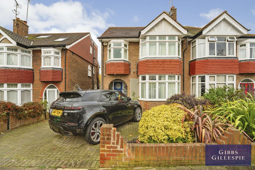 let agreed ainsdale road london 49387 - Gibbs Gillespie