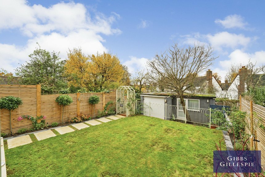 let agreed ainsdale road london 49387 - Gibbs Gillespie