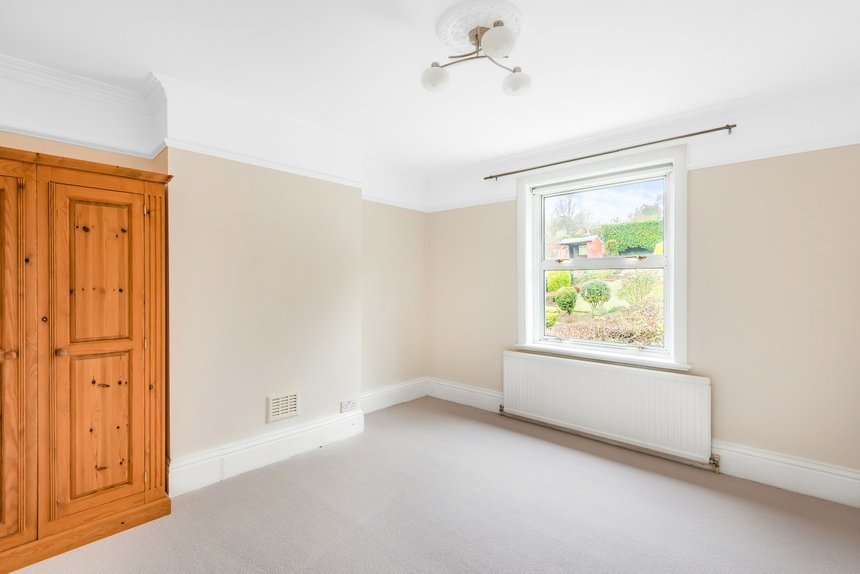 let station road london 49443 - Gibbs Gillespie