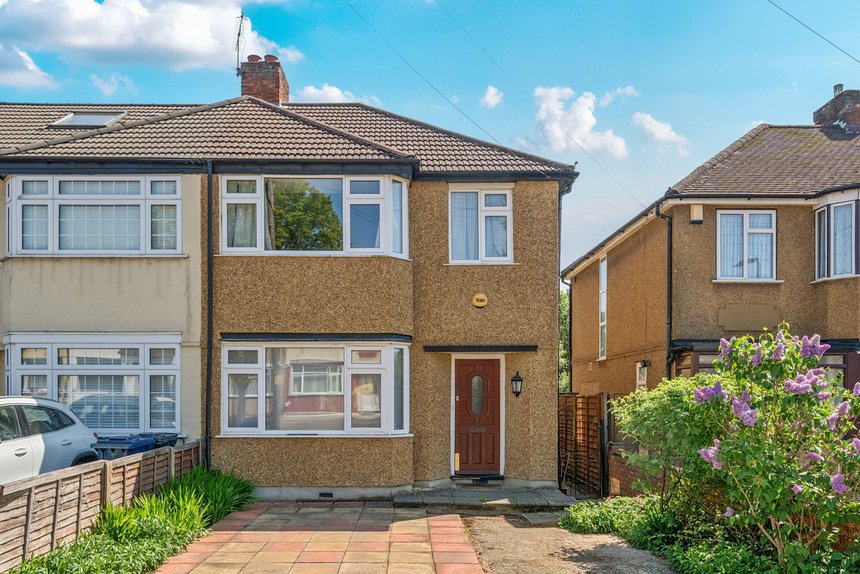 sold carr road london 49459 - Gibbs Gillespie