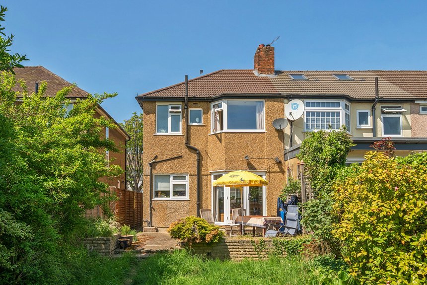 sold carr road london 49459 - Gibbs Gillespie
