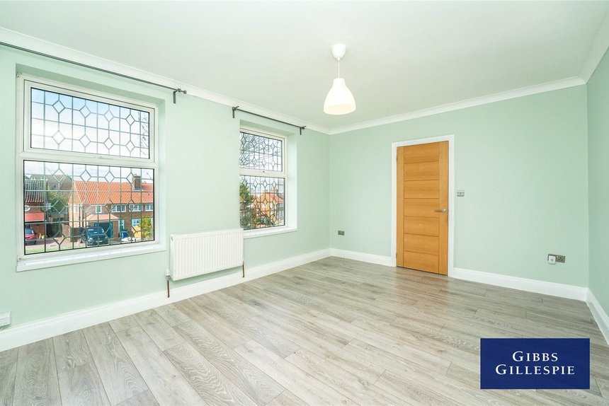 to let moyne place london 49533 - Gibbs Gillespie