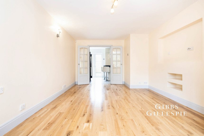 to let shanklin gardens london 49710 - Gibbs Gillespie