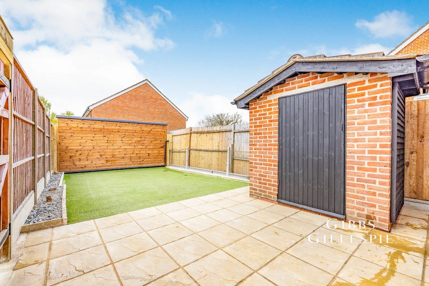 to let shanklin gardens london 49710 - Gibbs Gillespie