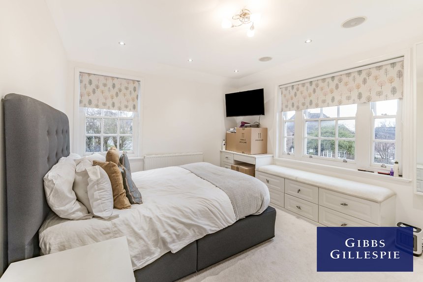 to let albury drive london 49733 - Gibbs Gillespie