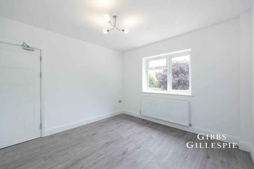 to let pield heath road london 50007 - Gibbs Gillespie