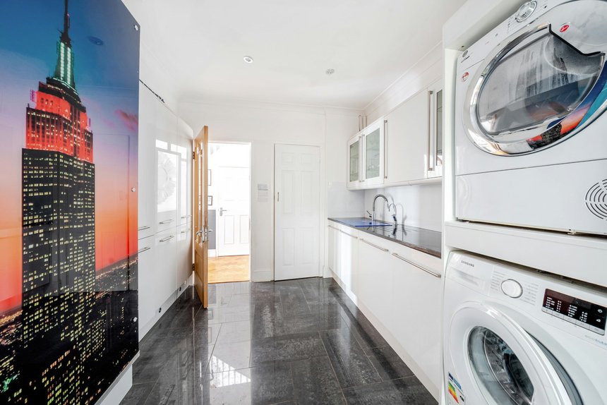 sold the drive london 50086 - Gibbs Gillespie