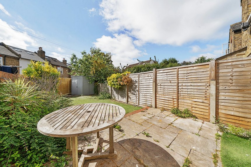 for sale whitestile road london 50123 - Gibbs Gillespie