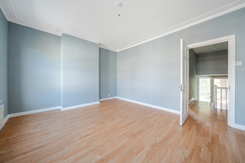for sale whitestile road london 50123 - Gibbs Gillespie