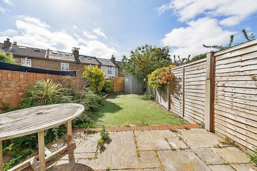 for sale whitestile road london 50123 - Gibbs Gillespie