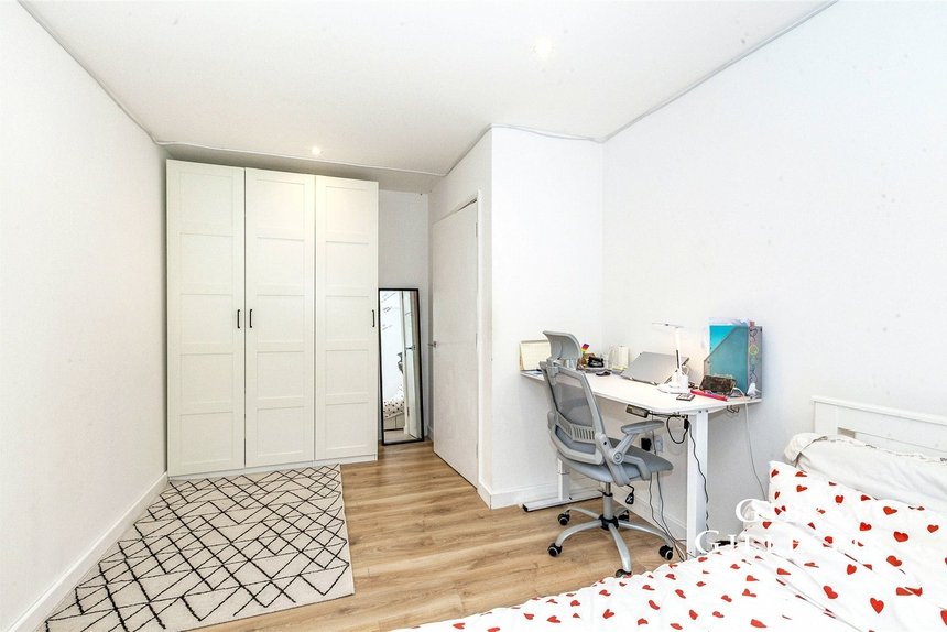 let abrook court london 50168 - Gibbs Gillespie