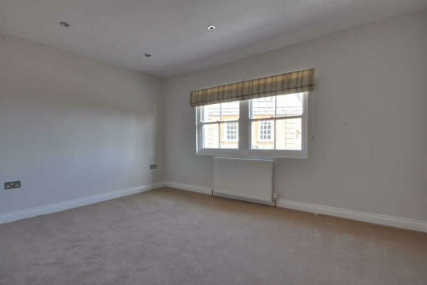 let packhorse road london 50202 - Gibbs Gillespie
