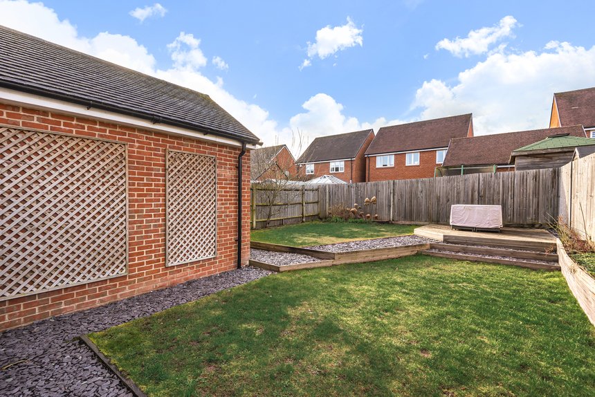 let the bramblings london 50207 - Gibbs Gillespie