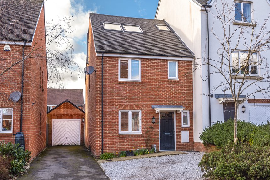 let the bramblings london 50207 - Gibbs Gillespie