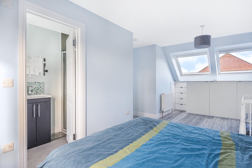 let the bramblings london 50207 - Gibbs Gillespie