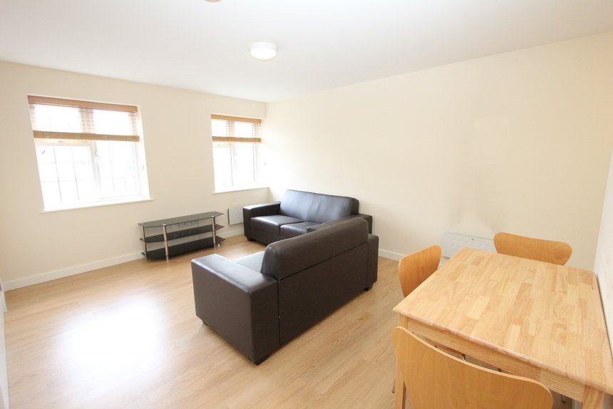 let maxwell house london 50221 - Gibbs Gillespie