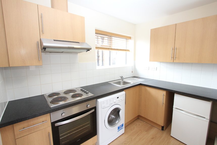 let maxwell house london 50221 - Gibbs Gillespie