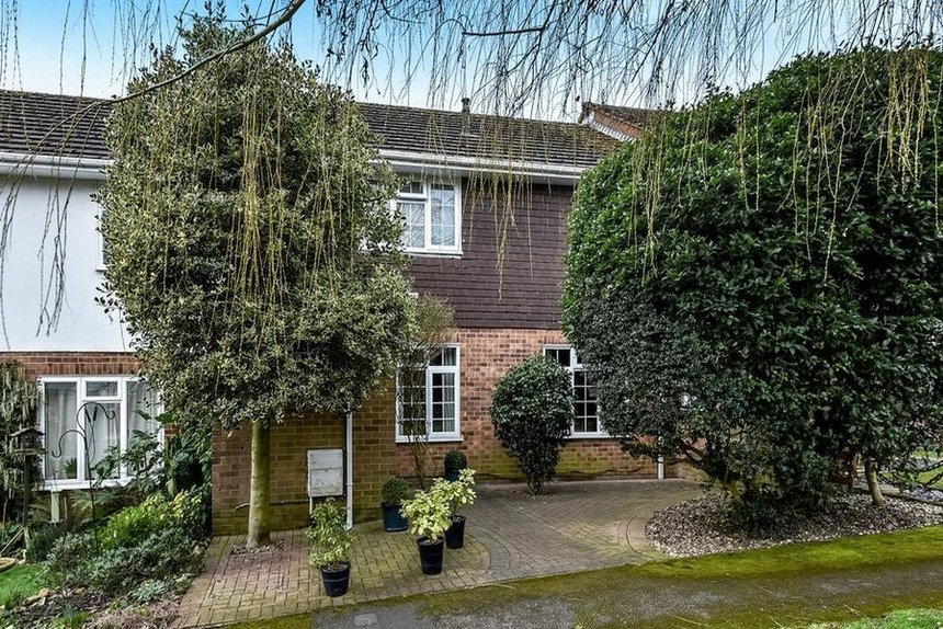 let barrards way london 50273 - Gibbs Gillespie