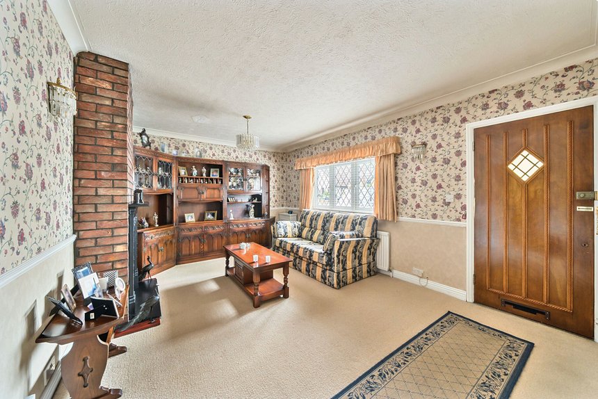 sold willow avenue london 50321 - Gibbs Gillespie