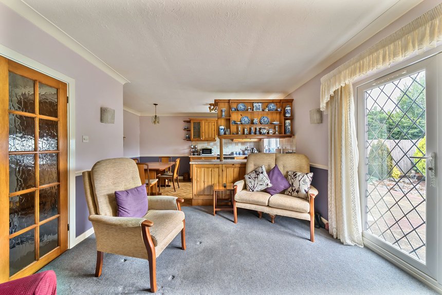 sold willow avenue london 50321 - Gibbs Gillespie