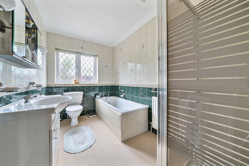 sold willow avenue london 50321 - Gibbs Gillespie