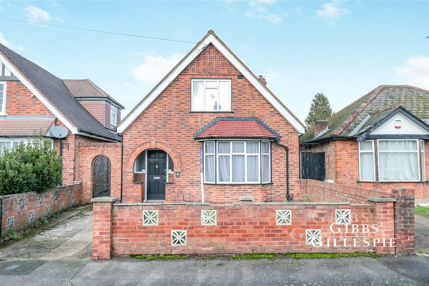 let clammas way london 50339 - Gibbs Gillespie