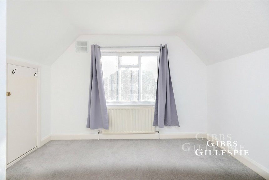 let clammas way london 50339 - Gibbs Gillespie