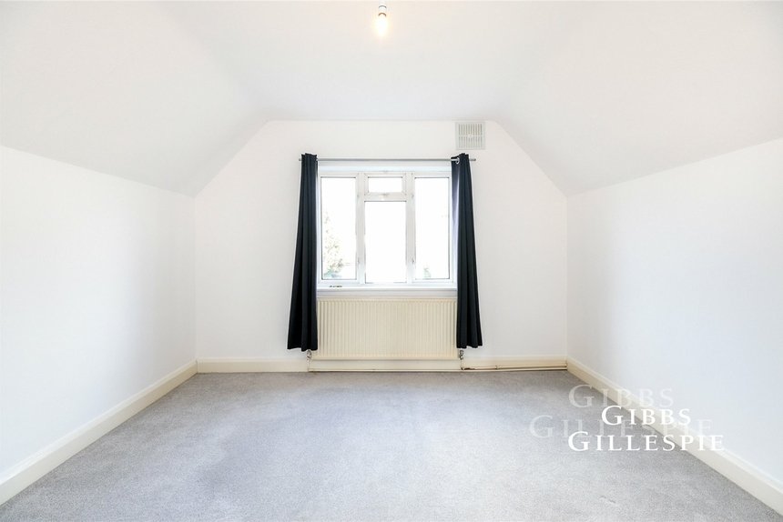 let clammas way london 50339 - Gibbs Gillespie