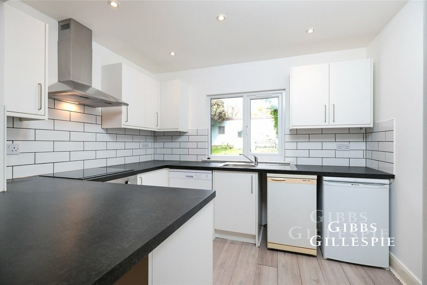 let clammas way london 50339 - Gibbs Gillespie