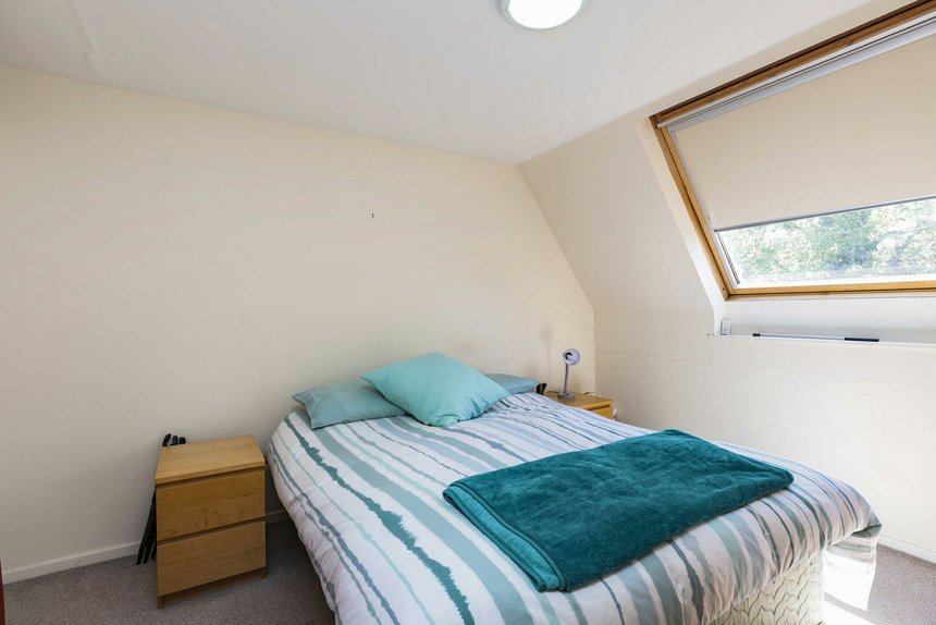 let thirlmere gardens london 50445 - Gibbs Gillespie