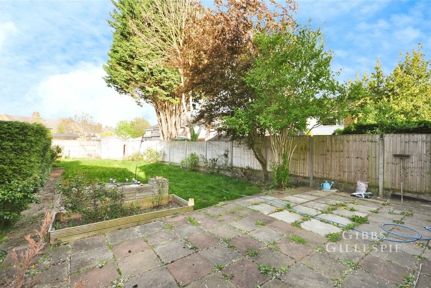 let hall close london 50582 - Gibbs Gillespie