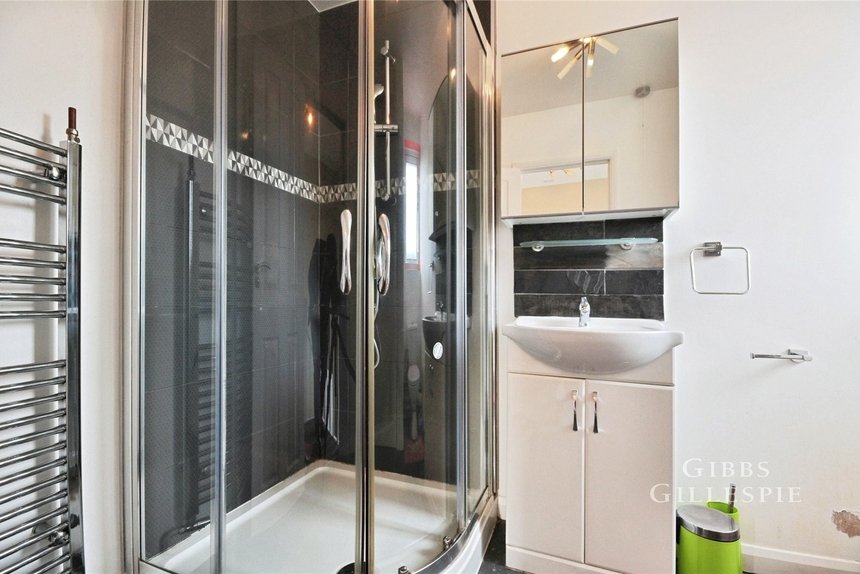 let hall close london 50582 - Gibbs Gillespie