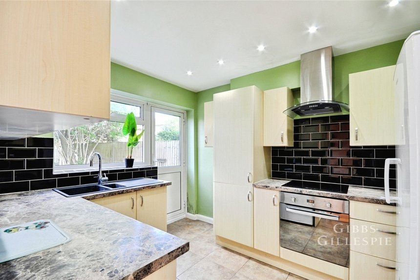 let hall close london 50582 - Gibbs Gillespie