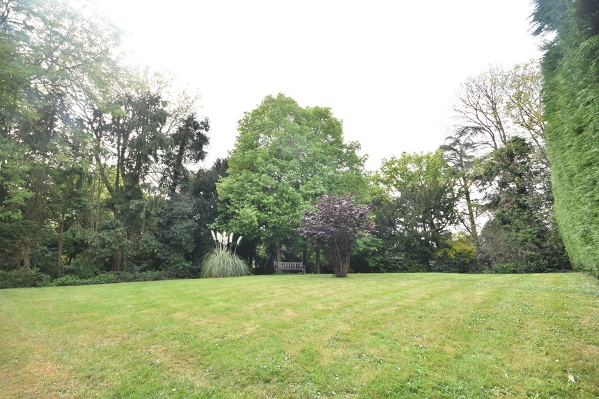 let agreed the forresters london 50604 - Gibbs Gillespie