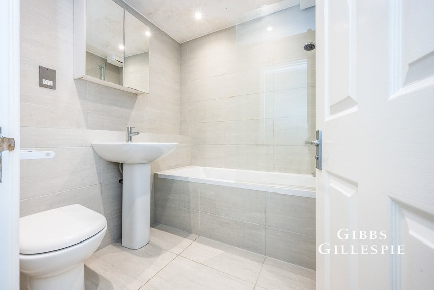 let agreed the forresters london 50604 - Gibbs Gillespie