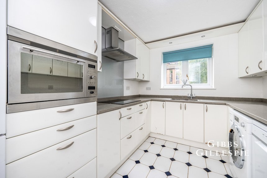 let agreed the forresters london 50604 - Gibbs Gillespie