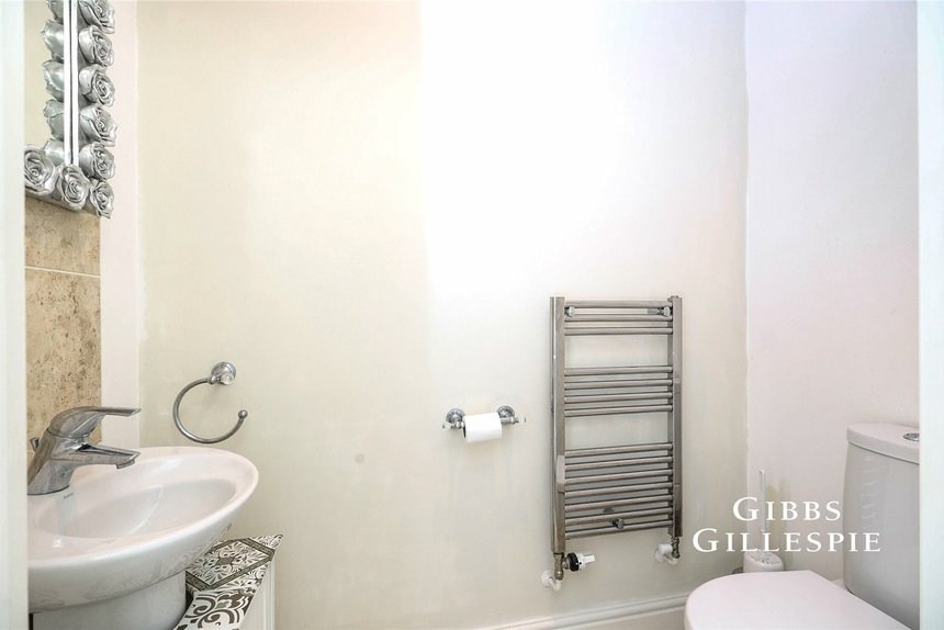 let thomas drive london 50684 - Gibbs Gillespie