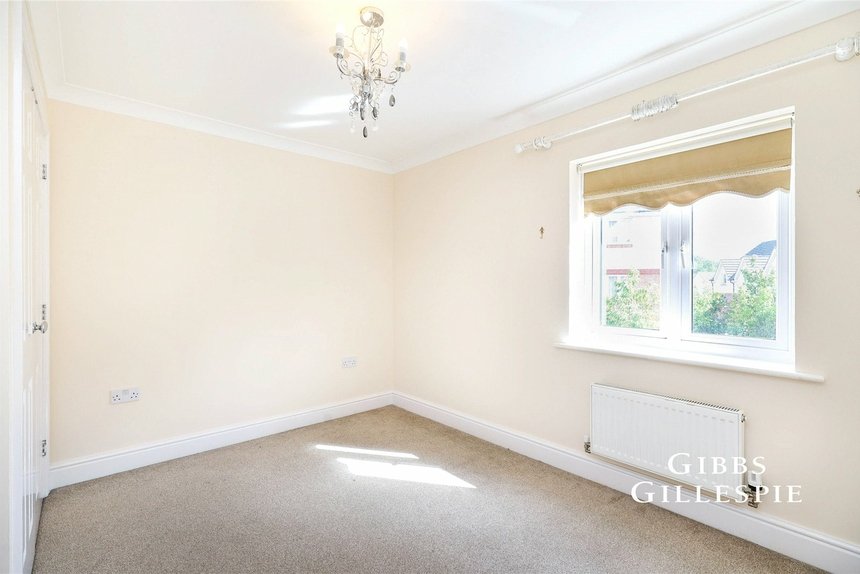 let thomas drive london 50684 - Gibbs Gillespie