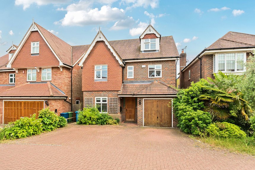 sold flora close london 50793 - Gibbs Gillespie