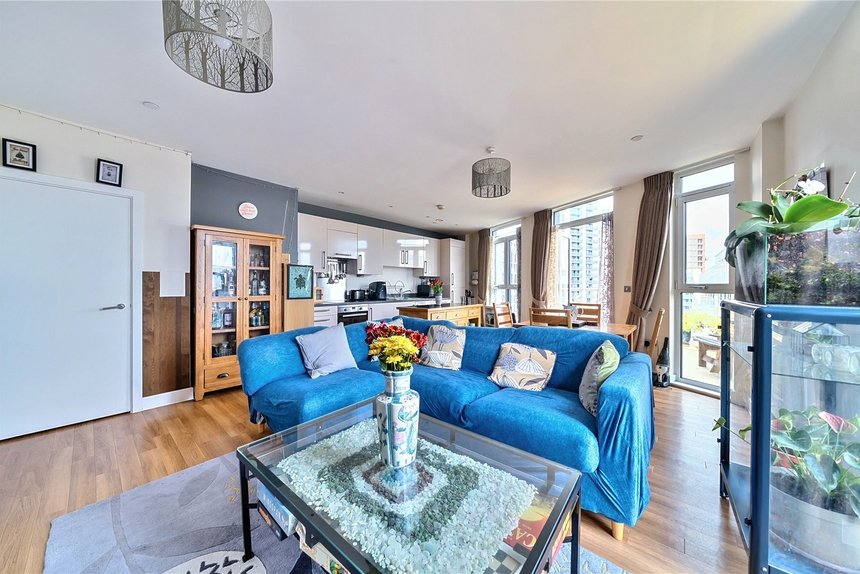 for sale hatton road london 50843 - Gibbs Gillespie
