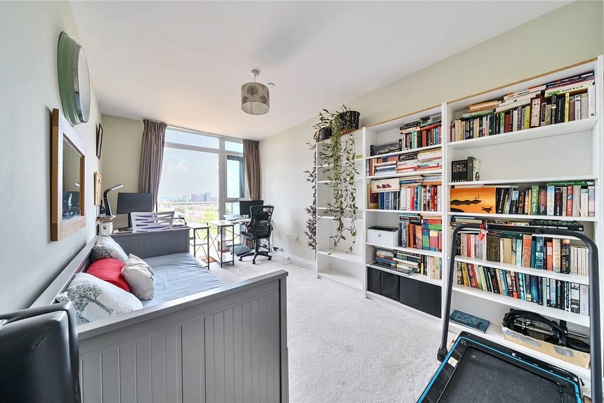 for sale hatton road london 50843 - Gibbs Gillespie