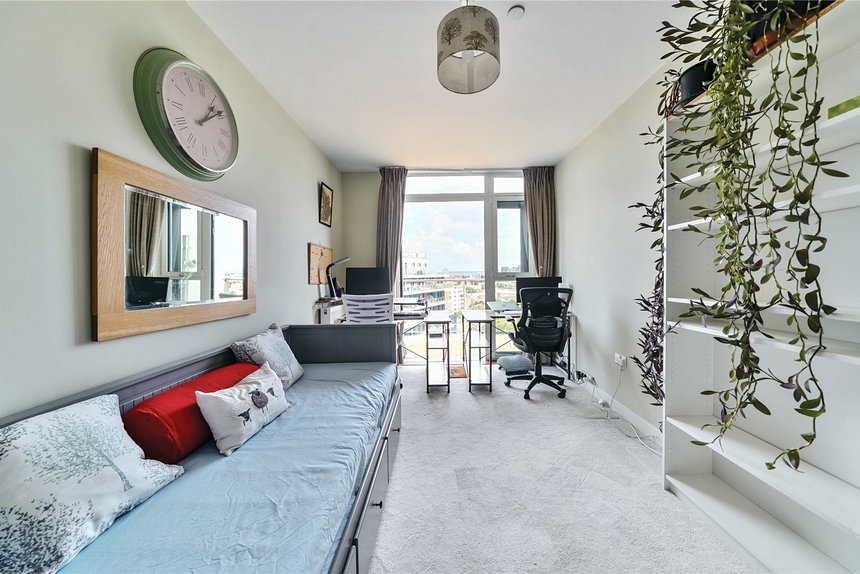 for sale hatton road london 50843 - Gibbs Gillespie