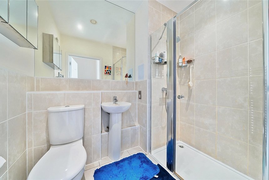 for sale hatton road london 50843 - Gibbs Gillespie